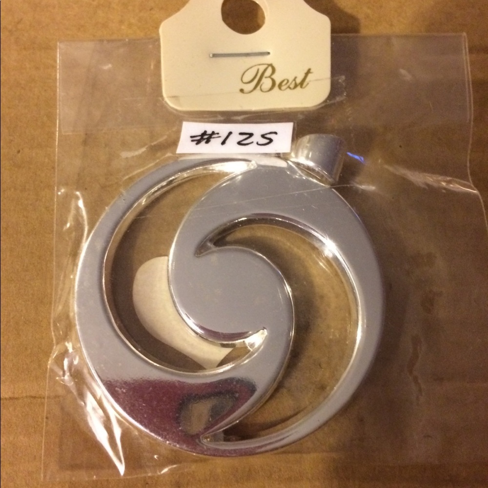 Pendant